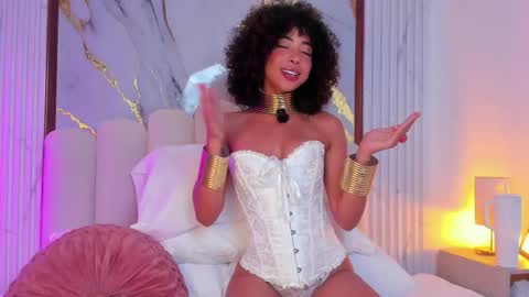 Oshun  online show from 12/14/25, 06:52