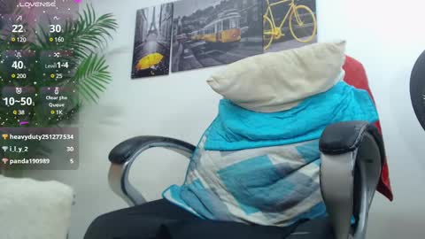 Snapshot of oso_gael chatting on 03/04/25, 08:49 Bear Gael online show from 03/04/25, 08:49