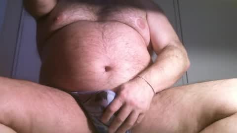 Snapshot of osolicencioso chatting on 05/26/26, 04:30 Oso Licencioso online show from 05/26/26, 04:30