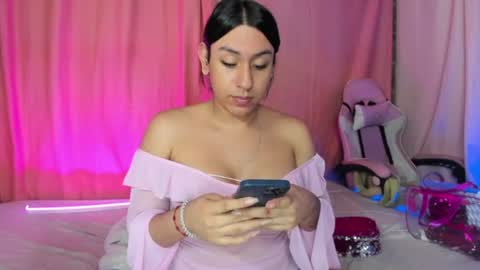 Snapshot of osoriomariaf chatting on 06/10/26, 01:39 Maria online show from 06/10/26, 01:39