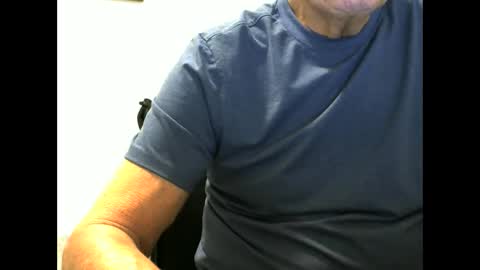 Ossi online show from 11/11/25, 11:27