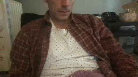 Snapshot of ossignol_xxx chatting on 12/24/24, 11:00 rossignol online show from 12/24/24, 11:00