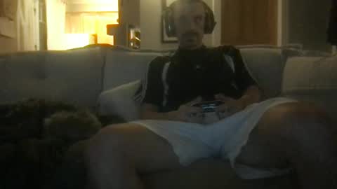 Snapshot of ossignol_xxx chatting on 02/27/25, 04:20 rossignol online show from 02/27/25, 04:20