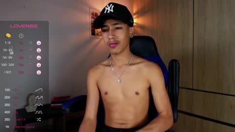 Snapshot of ostin_18hot chatting on 02/08/25, 01:43 ostin 18hot online show from 02/08/25, 01:43