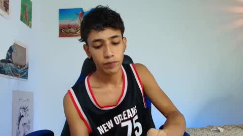 Snapshot of ostin_18hot chatting on 11/28/25, 01:52 ostin 18hot online show from 11/28/25, 01:52