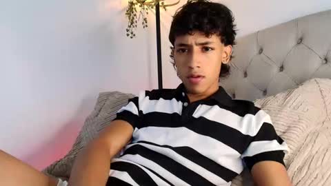 Snapshot of ostin_18hot chatting on 02/10/26, 03:32 ostin 18hot online show from 02/10/26, 03:32