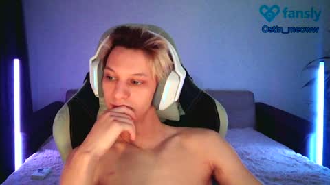 Snapshot of ostin_meoww chatting on 02/02/25, 12:57 Ostin online show from 02/02/25, 12:57