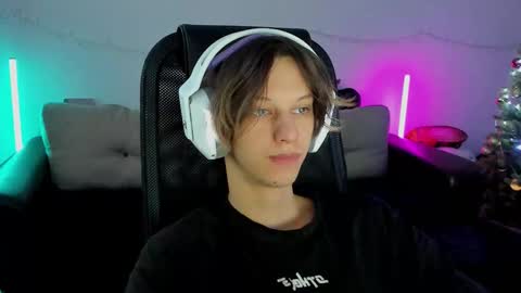 Ostin online show from 12/20/25, 09:38