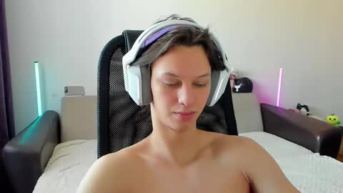 Ostin online show from 02/19/26, 04:41