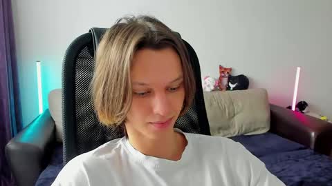 Ostin online show from 04/11/26, 09:46