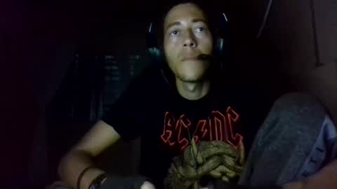 Snapshot of otakuskull chatting on 02/05/25, 12:31 Kimura online show from 02/05/25, 12:31