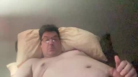 Snapshot of otter916 chatting on 12/29/24, 07:28 otter916 online show from 12/29/24, 07:28