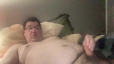 Snapshot of otter916 chatting on 02/04/25, 05:31 otter916 online show from 02/04/25, 05:31