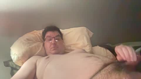 Snapshot of otter916 chatting on 02/14/25, 07:28 otter916 online show from 02/14/25, 07:28