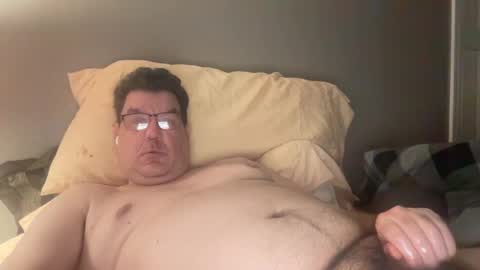 Snapshot of otter916 chatting on 09/10/25, 04:12 otter916 online show from 09/10/25, 04:12