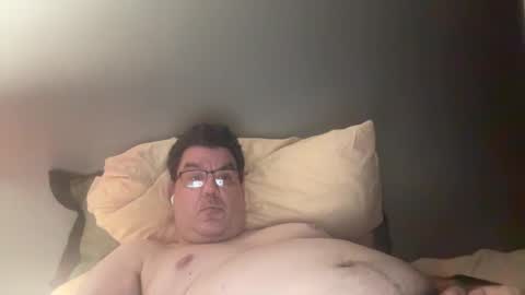 Snapshot of otter916 chatting on 09/27/25, 05:01 otter916 online show from 09/27/25, 05:01