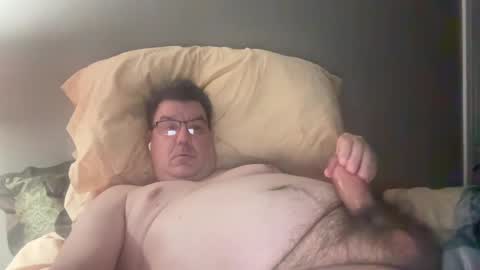 Snapshot of otter916 chatting on 10/02/25, 02:40 otter916 online show from 10/02/25, 02:40