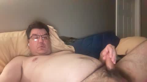 Snapshot of otter916 chatting on 10/09/25, 03:04 otter916 online show from 10/09/25, 03:04