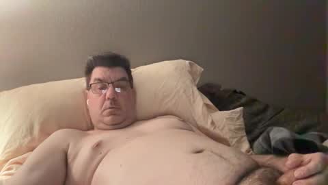 Snapshot of otter916 chatting on 05/01/26, 04:06 otter916 online show from 05/01/26, 04:06
