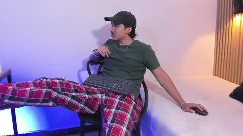 Otto Andrew online show from 04/03/26, 11:25