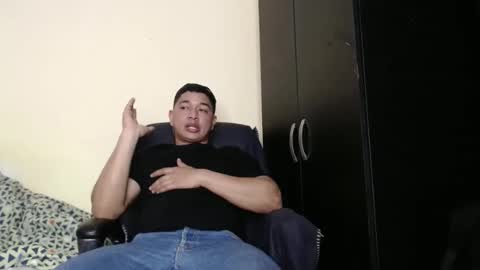 otto_stud online show from 12/01/25, 04:17