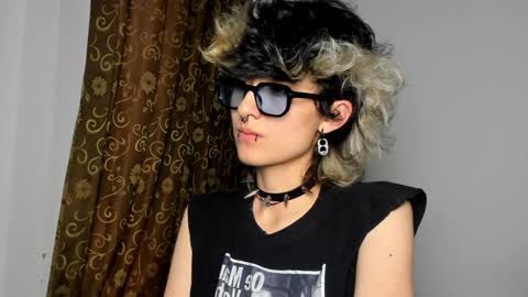 Otto 3 online show from 12/11/24, 10:06