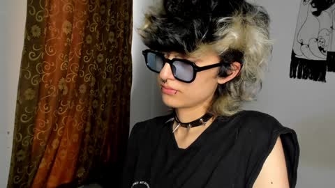 Otto 3 online show from 12/13/24, 10:02