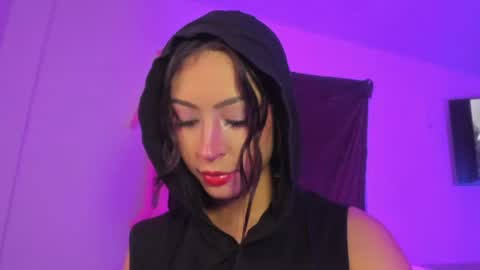ounla sweet online show from 07/01/26, 05:53