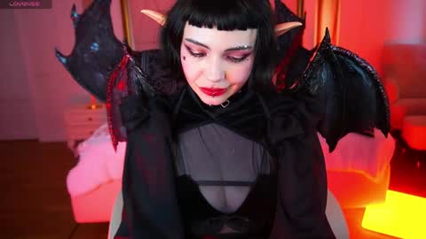 outfitobsession online show from 05/18/26, 02:12