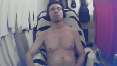 ovidio8111 online show from 02/20/26, 07:32