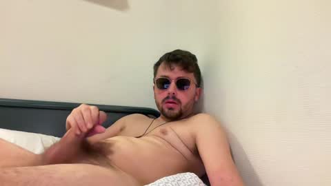 ovidius96 online show from 12/03/24, 11:02