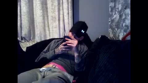 Snapshot of owen162462 chatting on 02/27/25, 11:15 Owen kayz online show from 02/27/25, 11:15