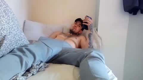 Snapshot of owen162462 chatting on 03/06/25, 11:58 Owen kayz online show from 03/06/25, 11:58