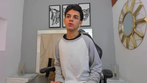 Owen Johnson online show from 09/18/25, 11:23