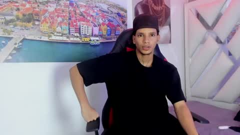 Snapshot of owen_blaze3 chatting on 06/15/26, 03:20 owen blaze online show from 06/15/26, 03:20