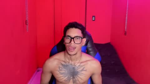 Snapshot of owen_blaze3 chatting on 07/18/26, 03:33 owen blaze online show from 07/18/26, 03:33
