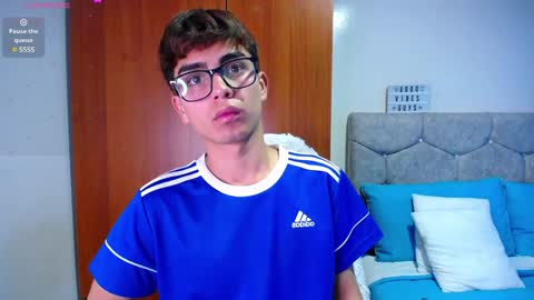 Snapshot of owenblue__ chatting on 01/14/25, 08:48 Owen Independent model online show from 01/14/25, 08:48