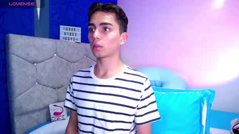 Snapshot of owenblue__ chatting on 03/02/25, 06:05 Owen Independent model online show from 03/02/25, 06:05