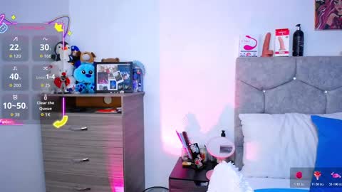 Snapshot of owenblue__ chatting on 11/13/25, 06:45 Owen Independent model online show from 11/13/25, 06:45