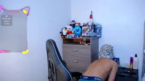 Snapshot of owenblue__ chatting on 12/14/25, 05:51 Owen Independent model online show from 12/14/25, 05:51