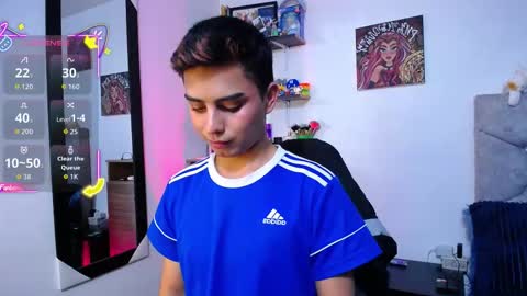 Snapshot of owenblue__ chatting on 03/16/26, 06:17 Owen Independent model online show from 03/16/26, 06:17