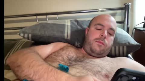 Owen2022 online show from 02/19/25, 07:17