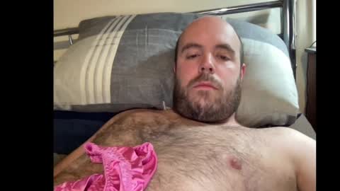 Owen2022 online show from 03/12/25, 07:24