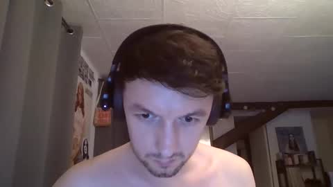 Flix online show from 12/05/25, 03:41