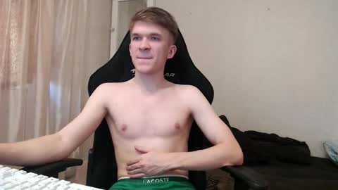 Snapshot of oydikey chatting on 10/08/25, 12:47 Oydin online show from 10/08/25, 12:47