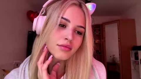 Eva online show from 02/26/26, 11:53