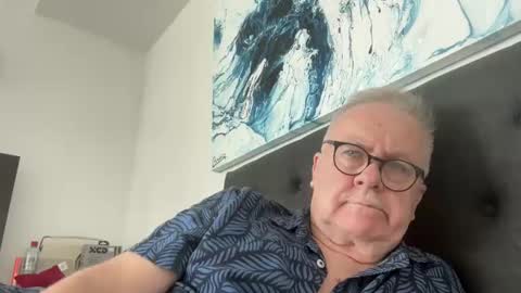 ozhairybearxxxx online show from 02/18/26, 02:40