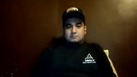 Snapshot of ozlo chatting on 03/17/26, 11:41 ozlo online show from 03/17/26, 11:41