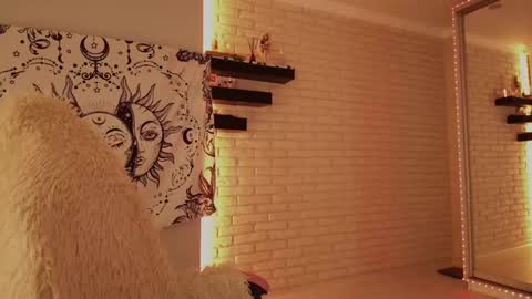 Alice online show from 12/17/24, 08:10