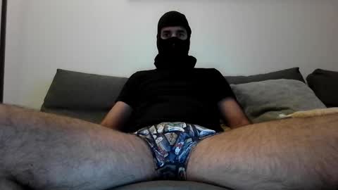 Snapshot of p3dro3scobar chatting on 05/15/26, 08:16 p3dro3scobar online show from 05/15/26, 08:16